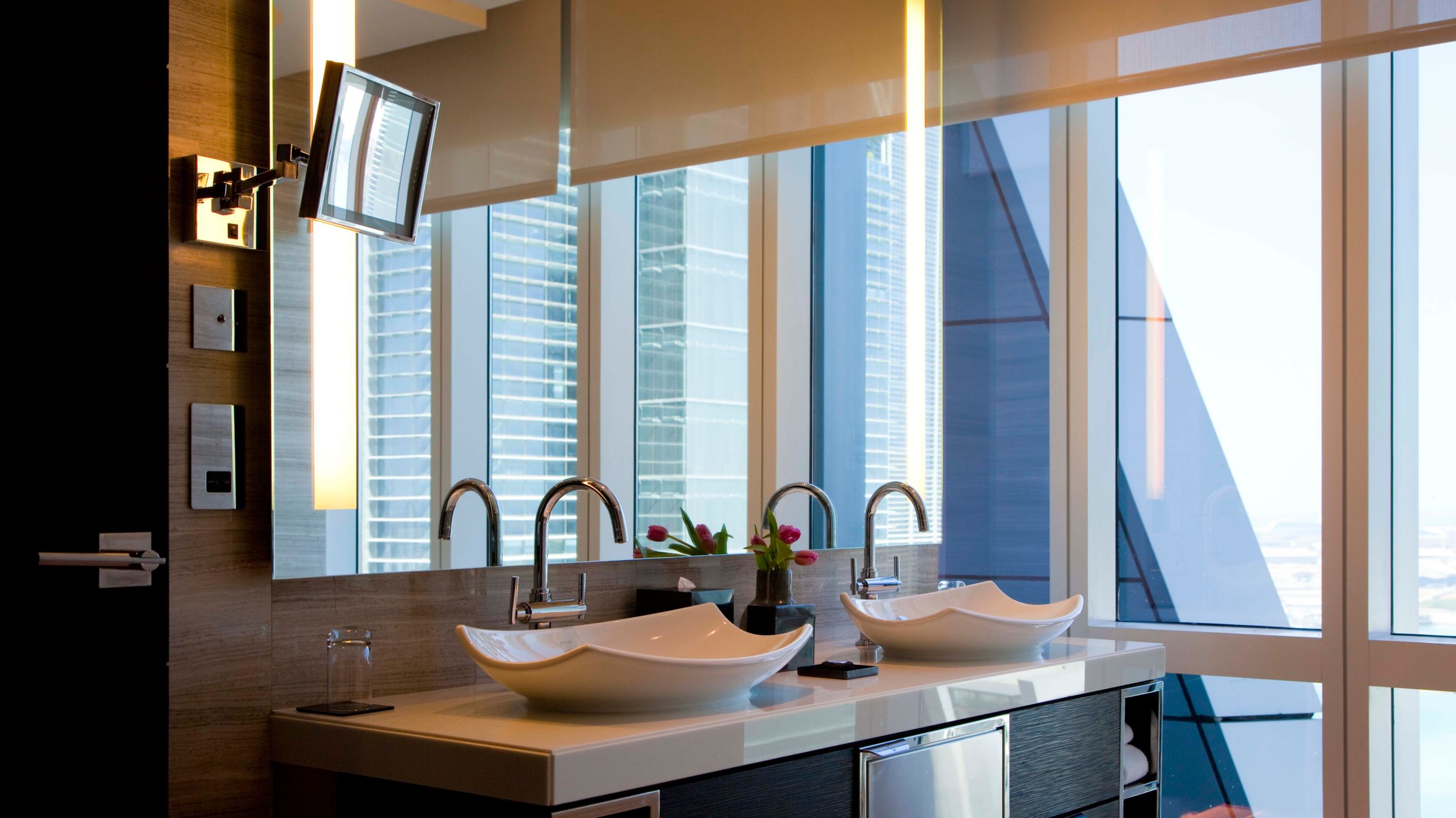 Executive Two Bedroom Suite Bathroom